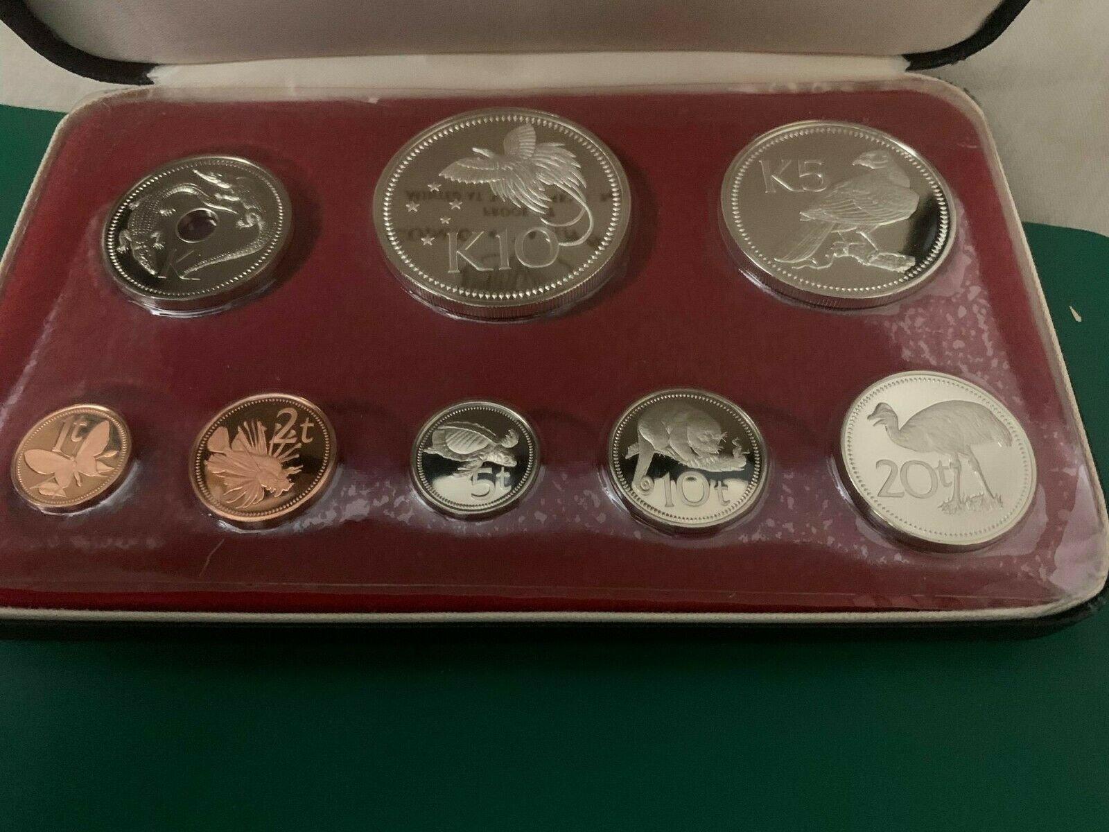 Papua New Guinea Coins - 1975 8x Coin Proof Set + Box & Coa - Franklin Mint