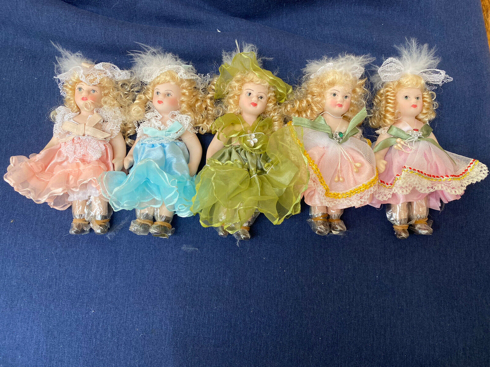 Vintage Nwb Set Of 5 Hand Painted Poseable Porcelain Doll Ornament 5" Tall