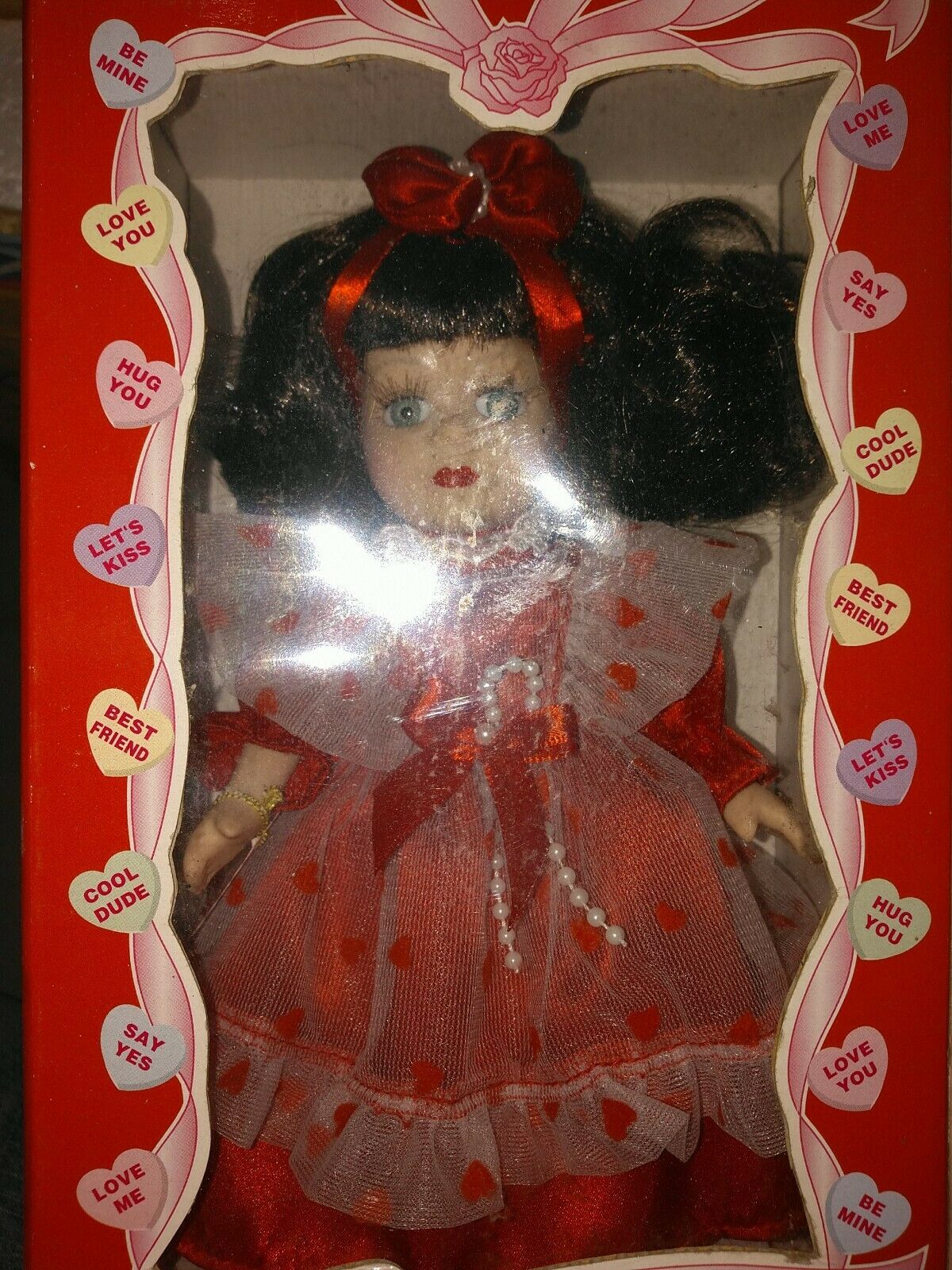 New Melissa Jane Victorian Valentine Collection Porcelain Doll Brunette 1996